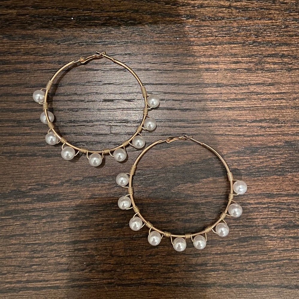 Large gold hoop earrings